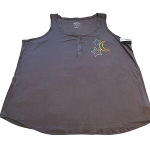 Torrid 5X Super Soft Star and Moon Gray Sleep Tank Henley - Brand New With Tags